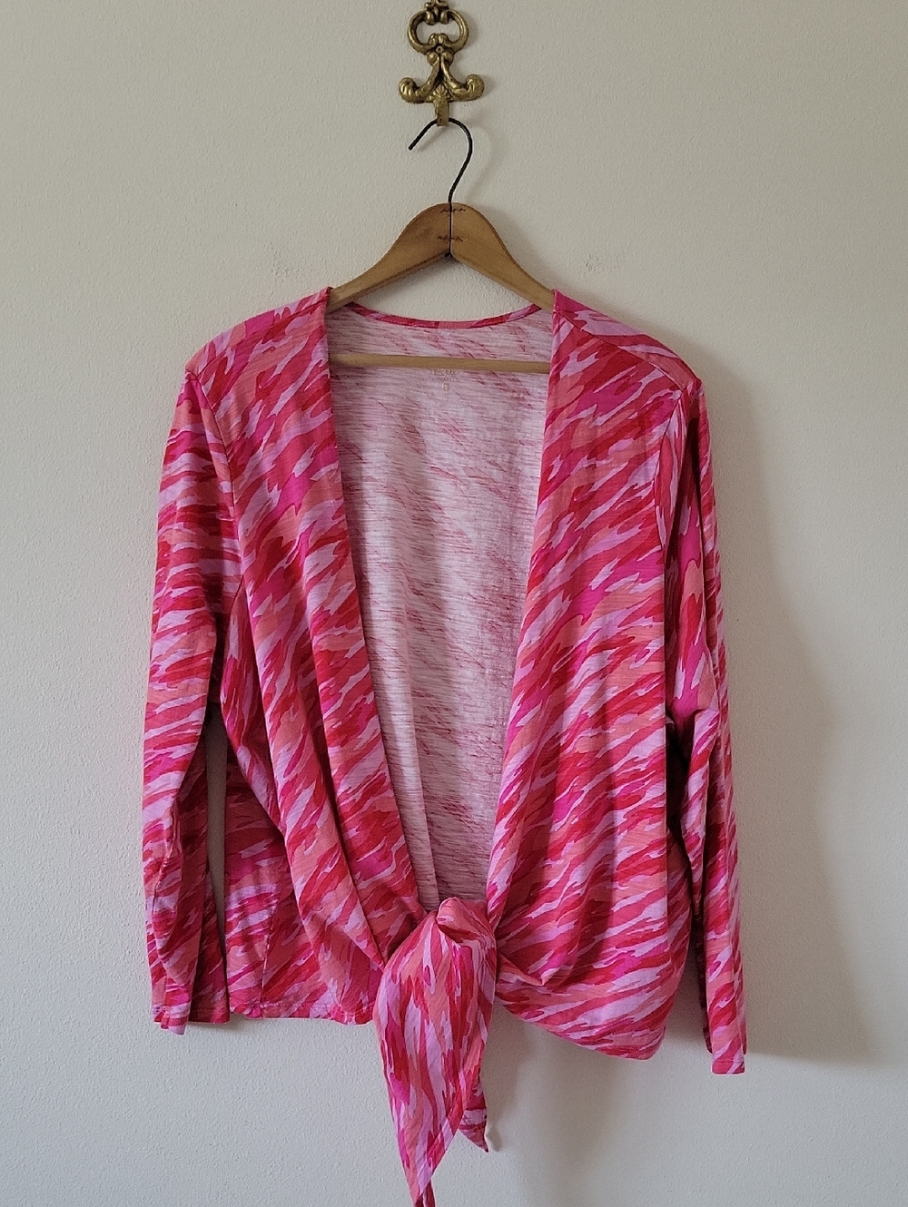 Belle by Kim Gravel Pink Camo Printed Slub Knit‎ Tie Front Shrug Size 3X